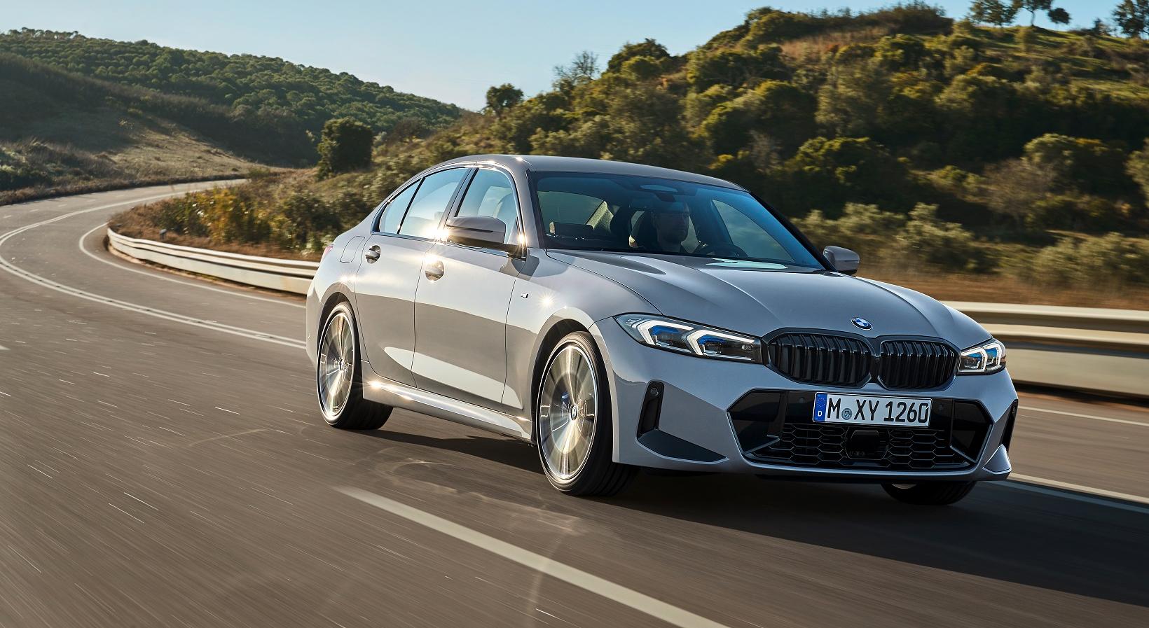 BMW 320i Benzinli Otomatik
